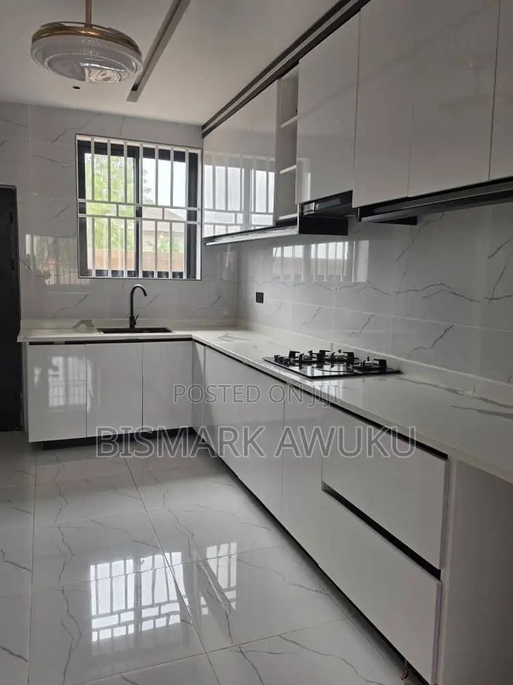 2bdrm Apartment in Amrahia for rent