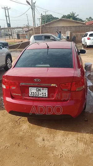 Kia Cerato 2013 Red