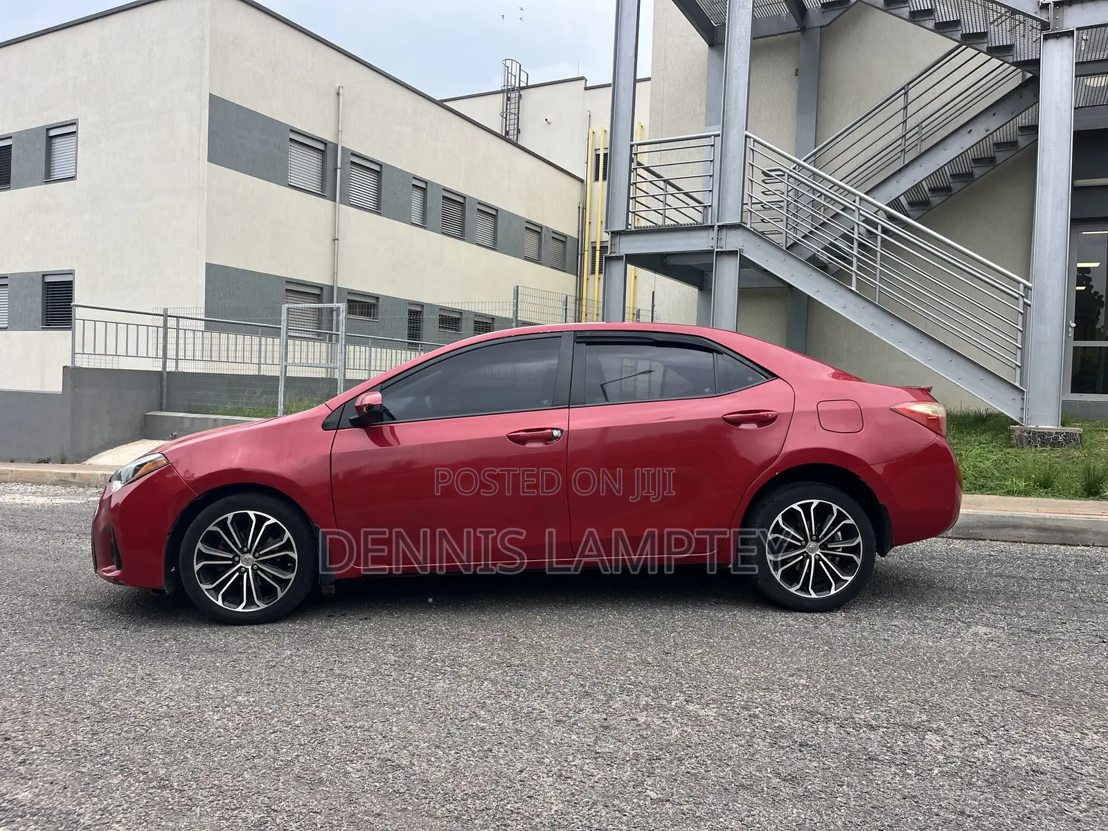 Toyota Corolla 2015 Red