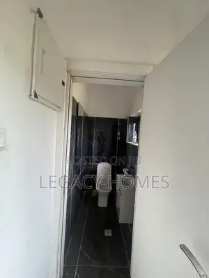 3bdrm Townhouse / Terrace in Haatso, Asore Junction for rent