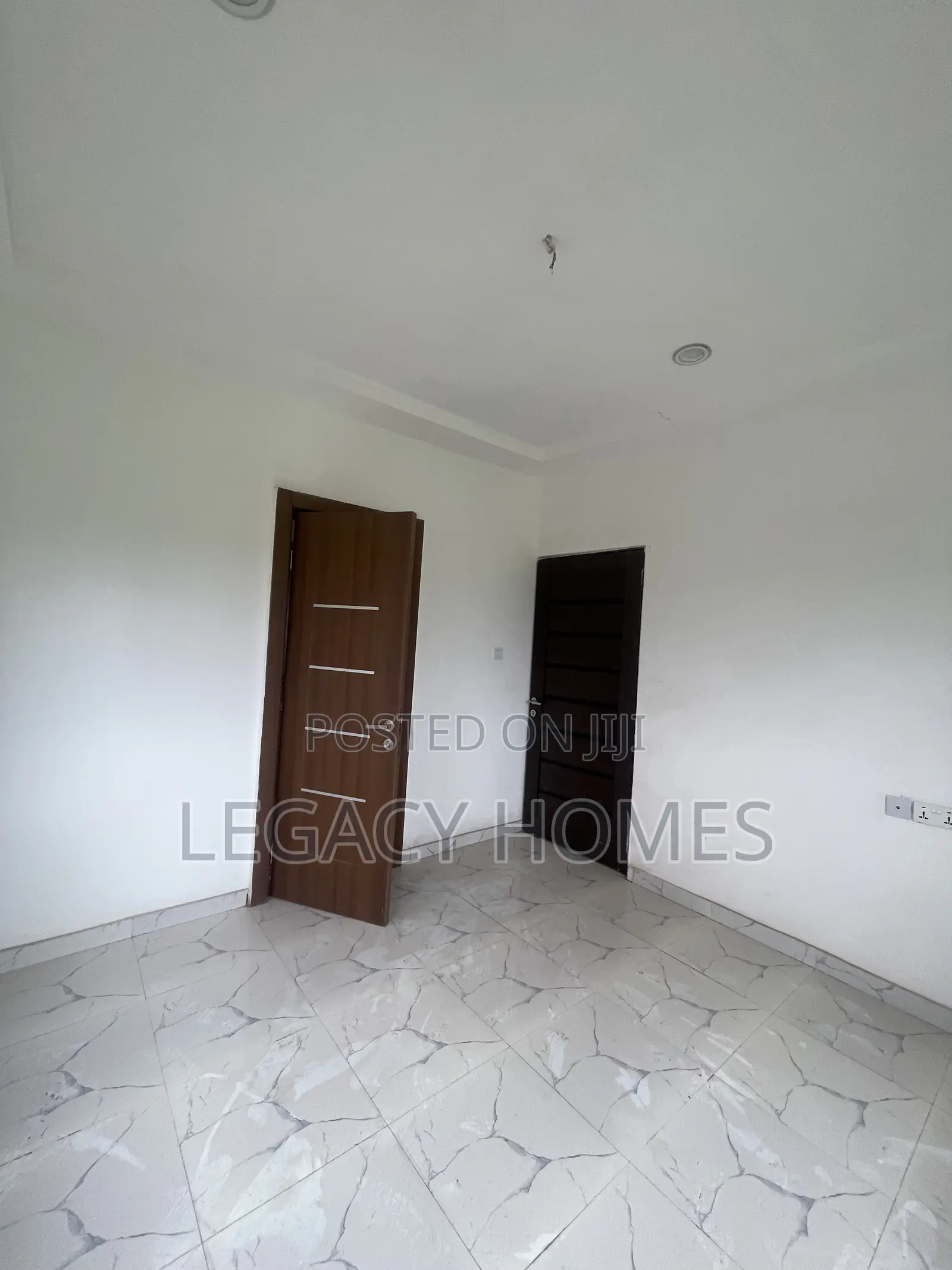3bdrm Townhouse / Terrace in Haatso, Asore Junction for rent