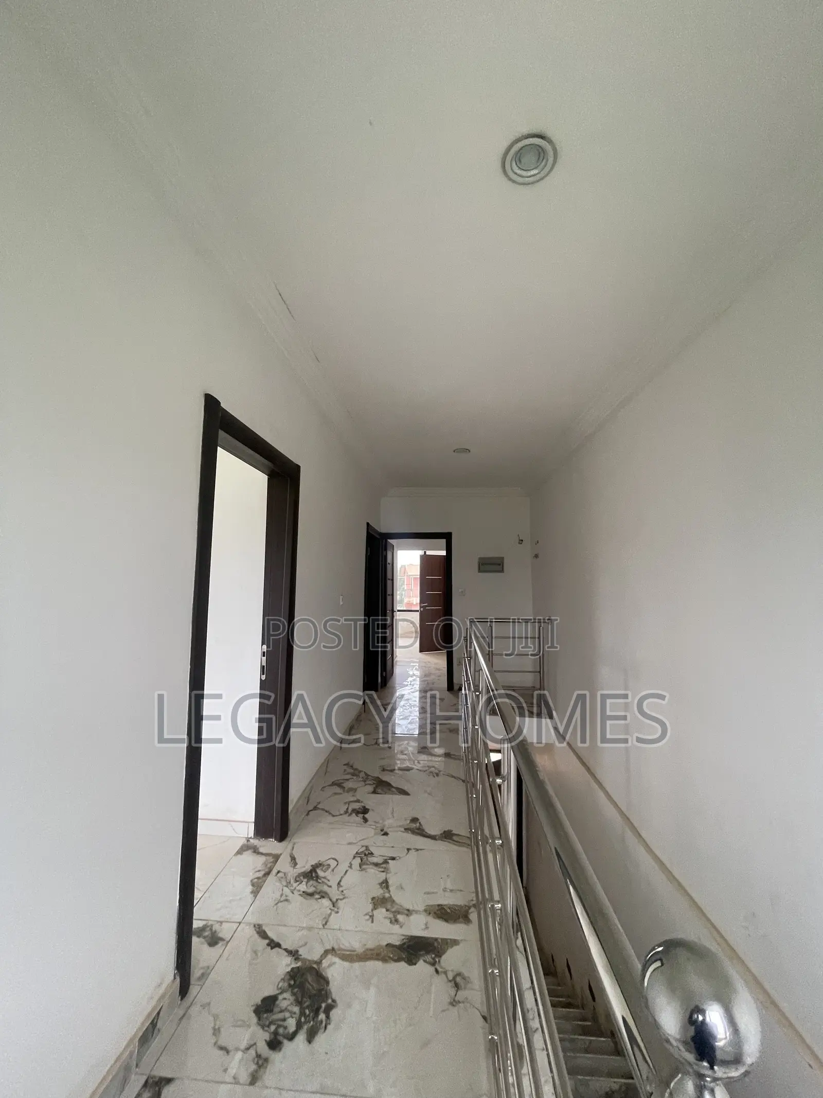 3bdrm Townhouse / Terrace in Haatso, Asore Junction for rent