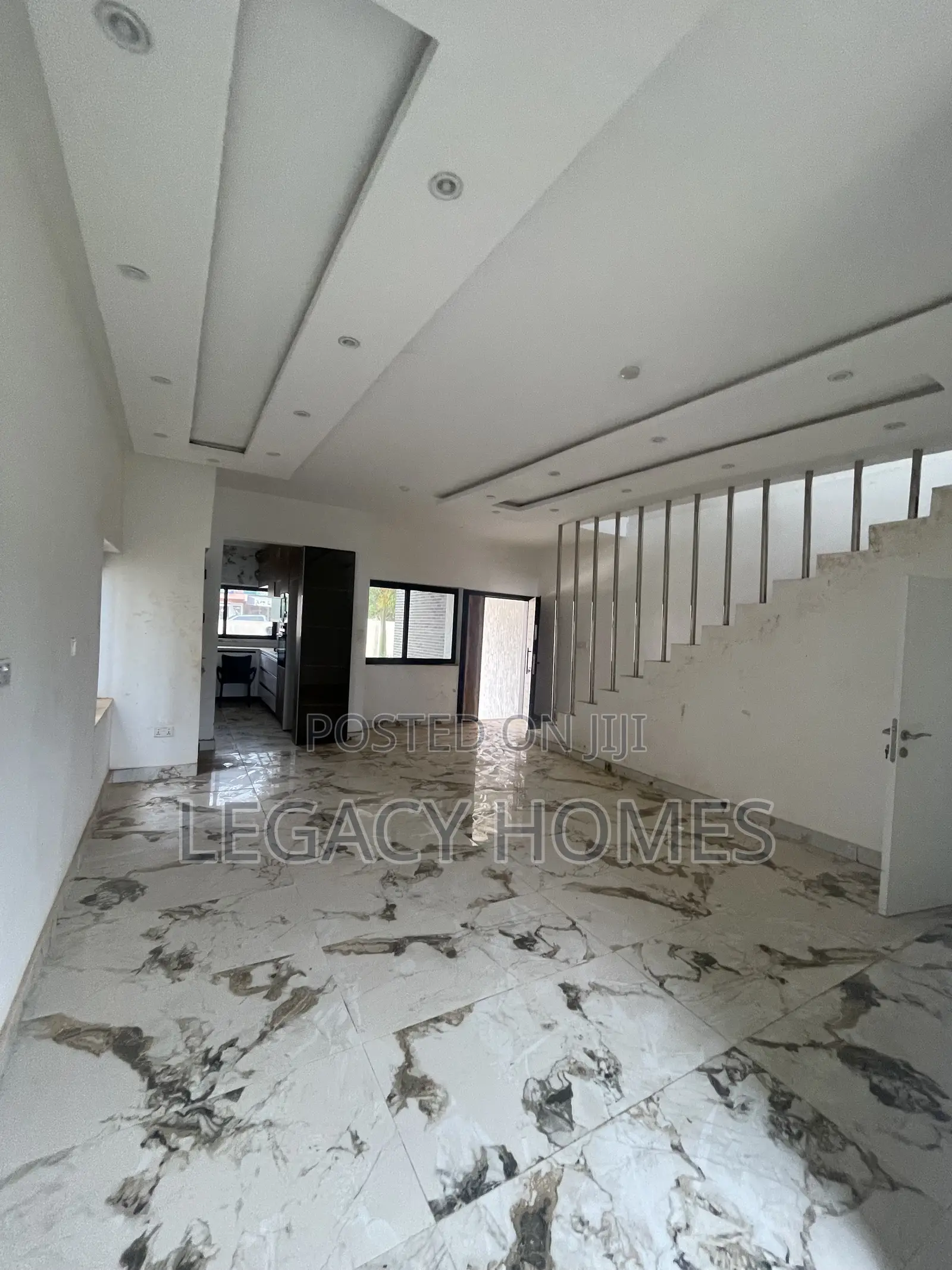 3bdrm Townhouse / Terrace in Haatso, Asore Junction for rent