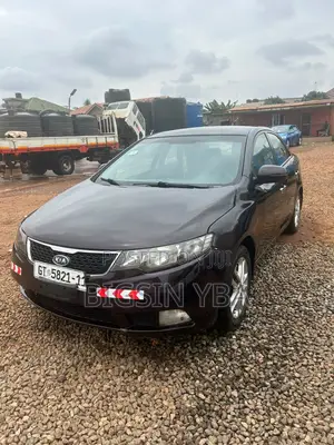 Kia Cerato 2011 Black