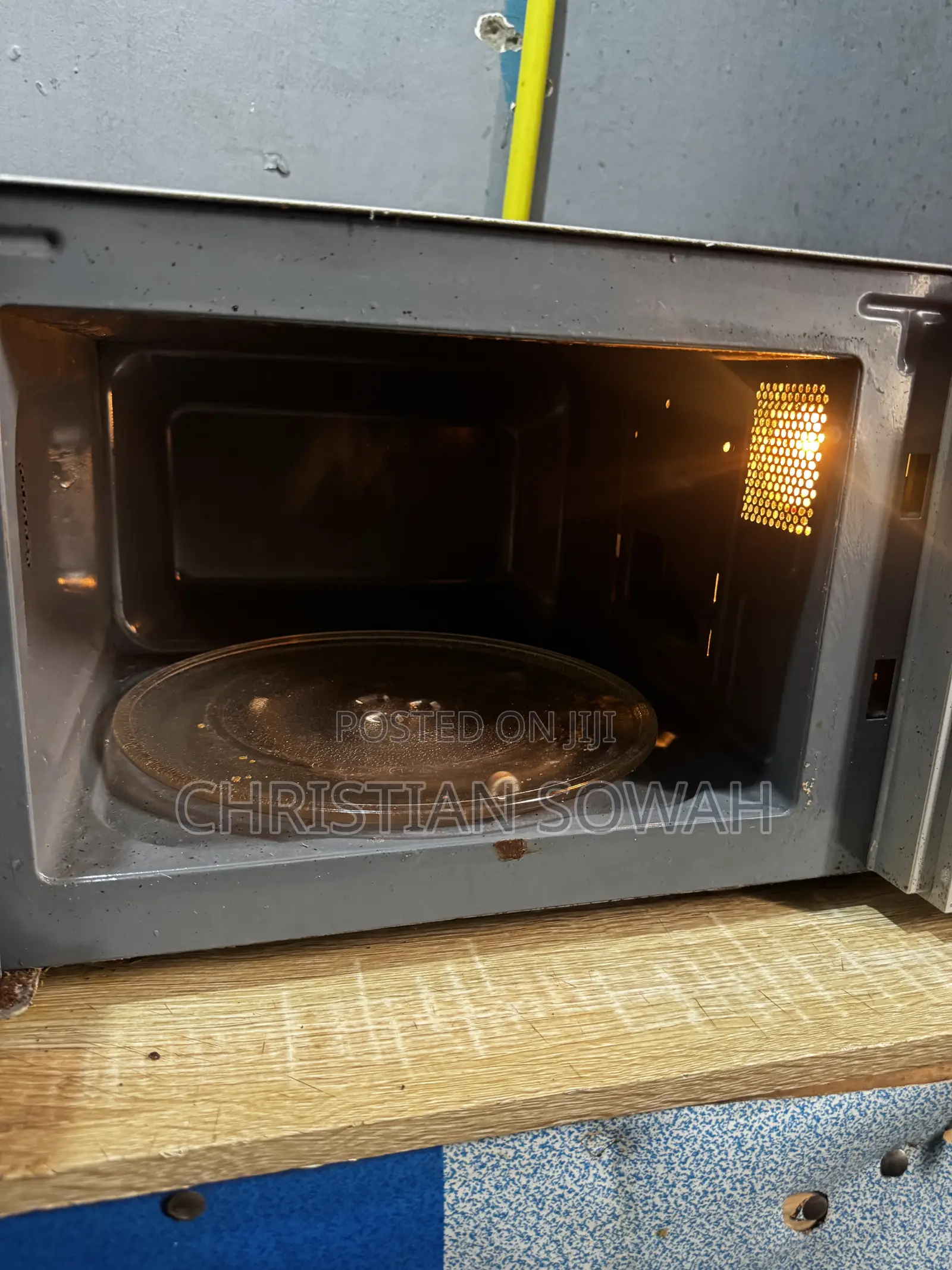 Breville 20l Stainless Steel Microwave