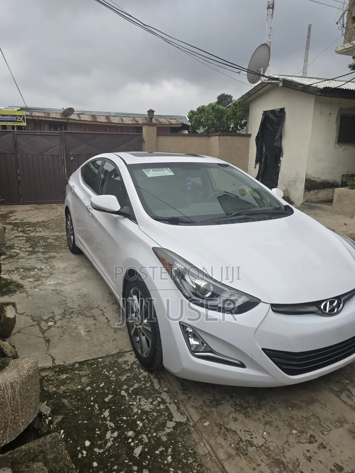 Hyundai Elantra 2016 White