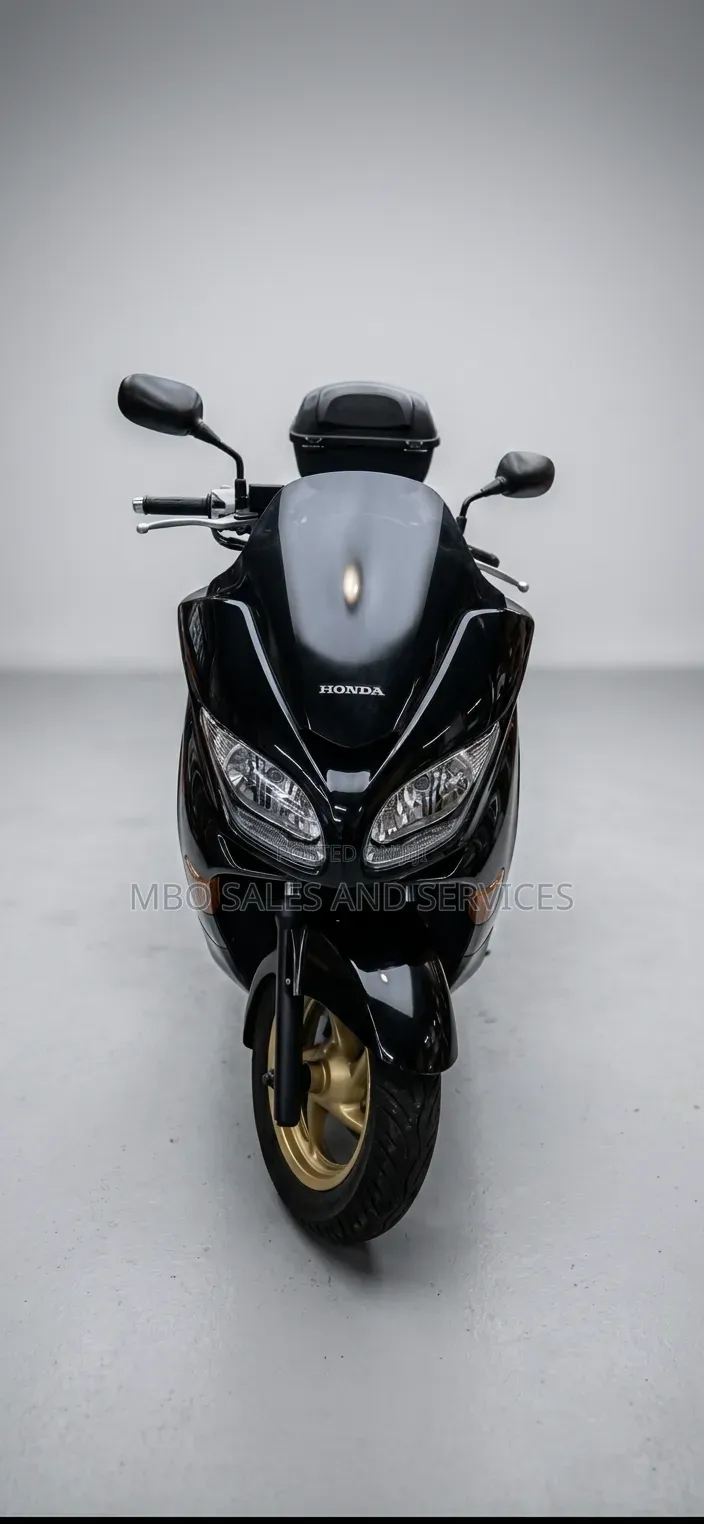 Honda Forza 2022 Black