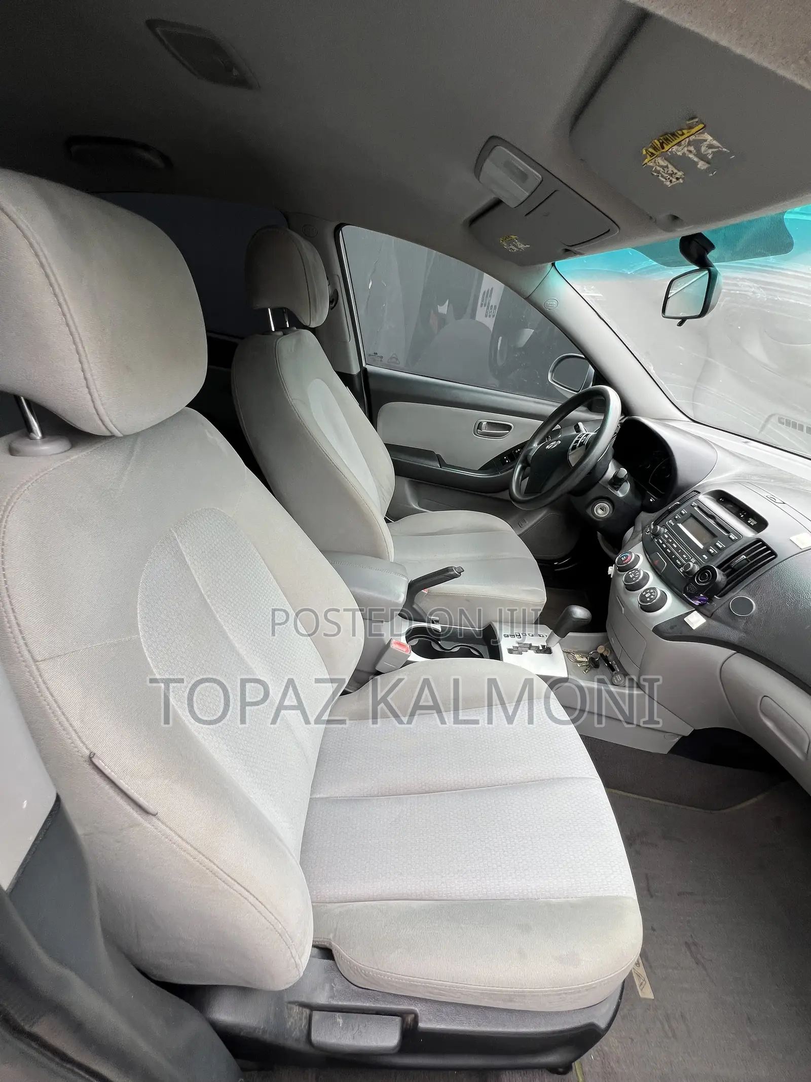 Hyundai Elantra 2009 Silver