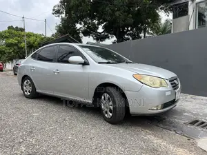 Hyundai Elantra 2009 Silver