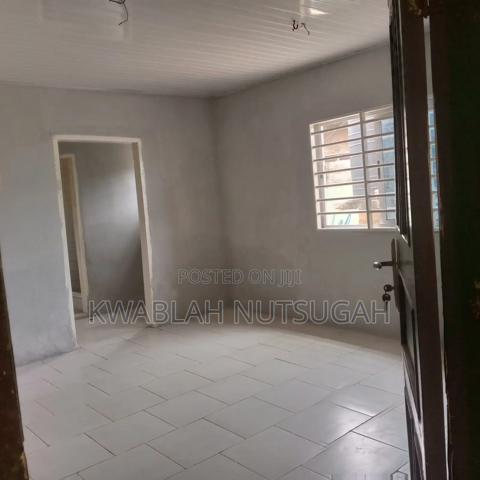 1bdrm Room & Parlour in Cold Store for rent