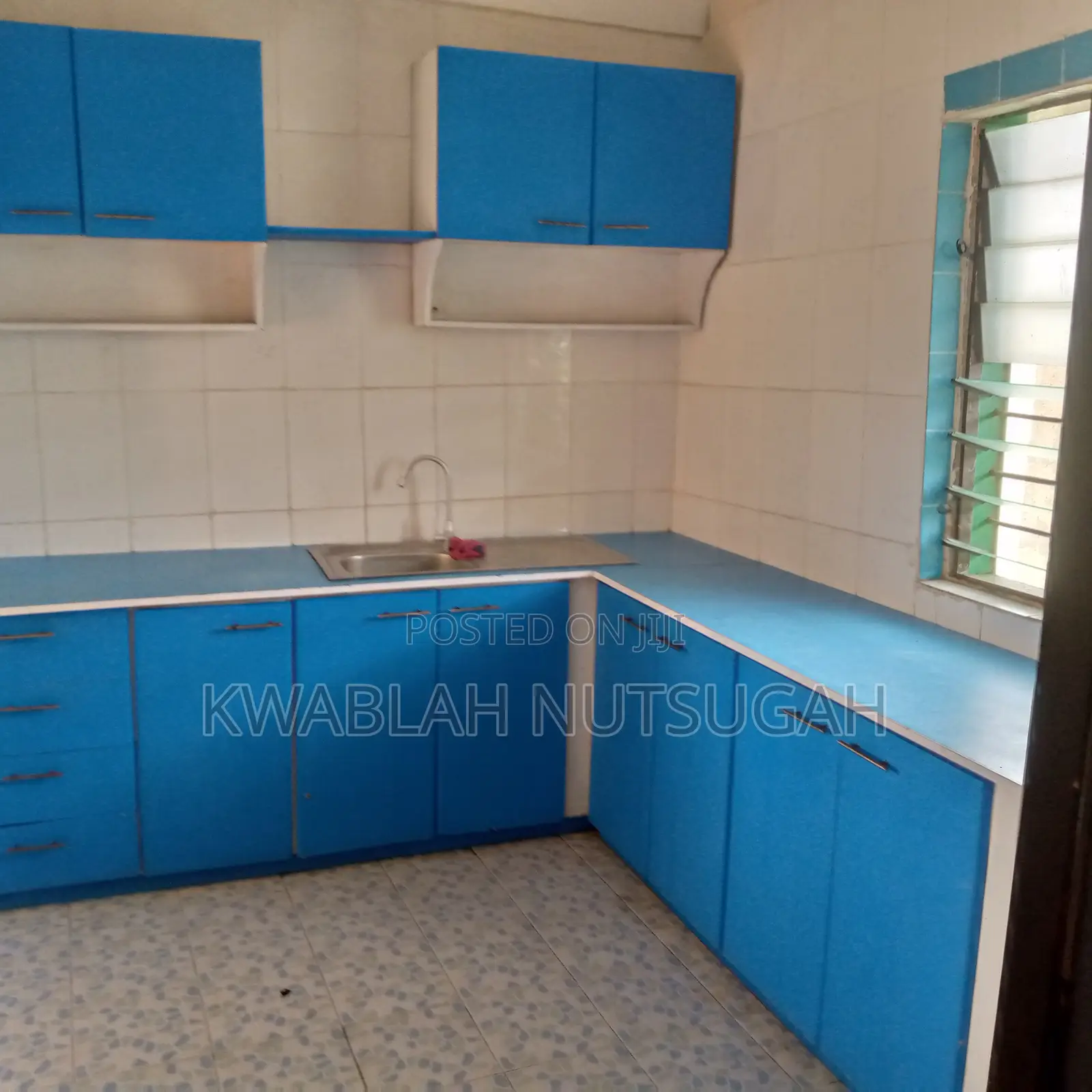 1bdrm Room & Parlour in Cold Store for rent