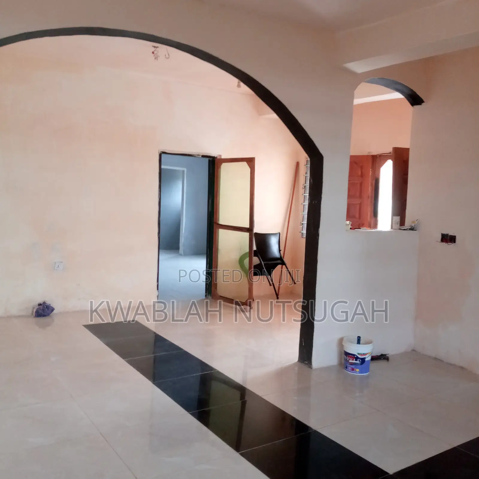 1bdrm Room & Parlour in Cold Store for rent