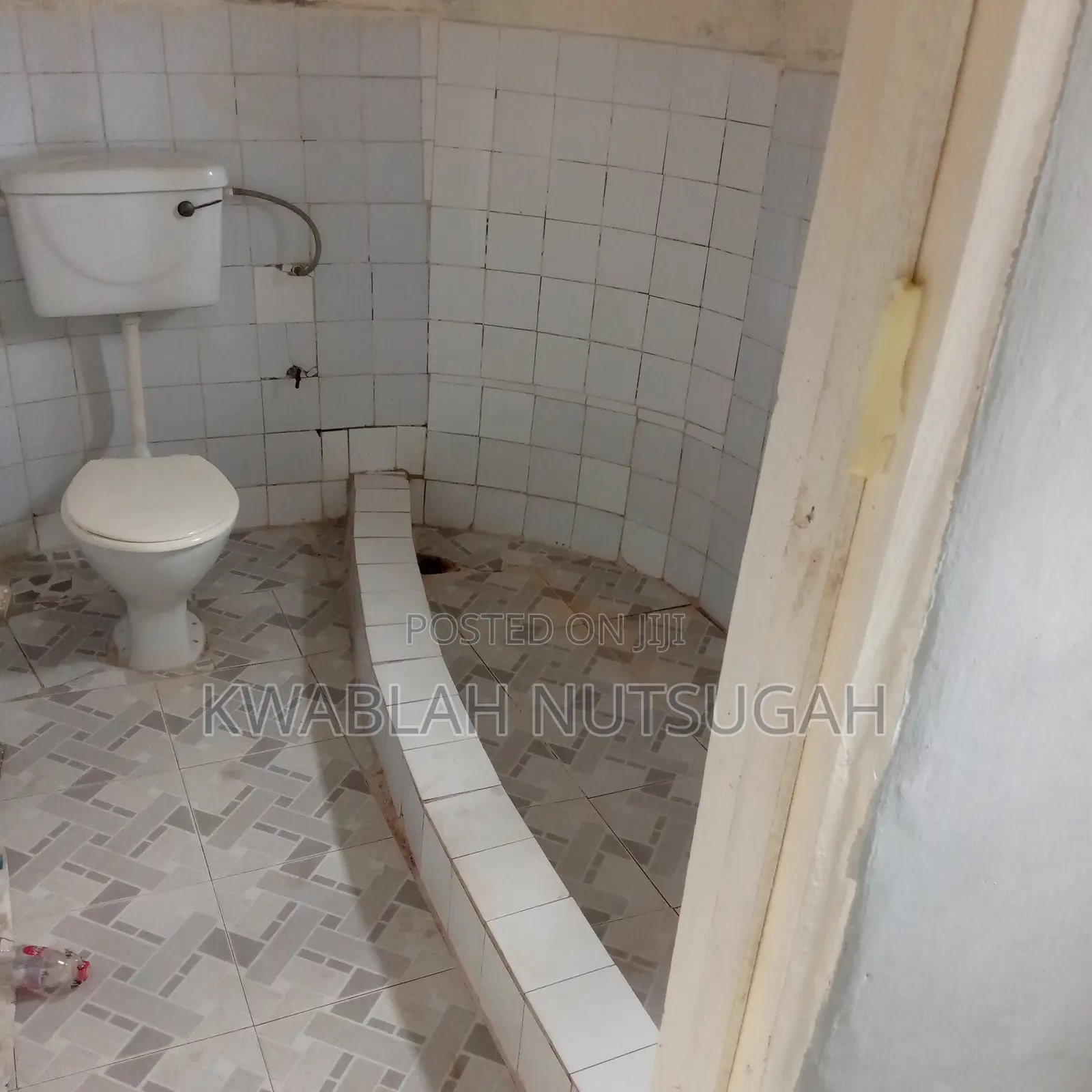 1bdrm Room & Parlour in Cold Store for rent