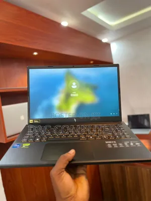 New Laptop Acer Nitro V 15 16GB Intel Core i5 SSD 500GB