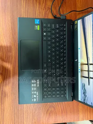 New Laptop Acer Nitro V 15 16GB Intel Core i5 SSD 500GB