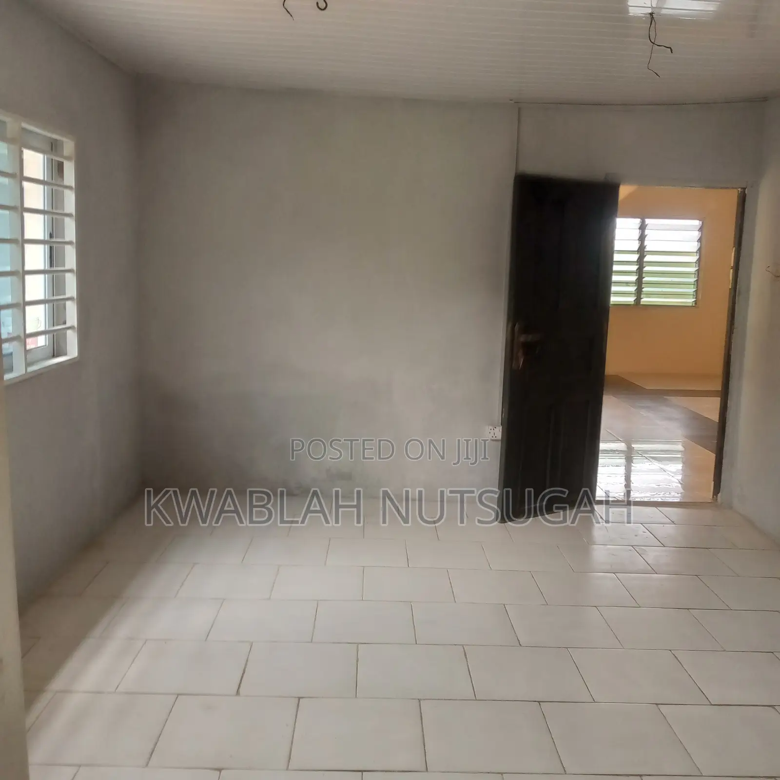 1bdrm Room & Parlour in Cold Store for rent