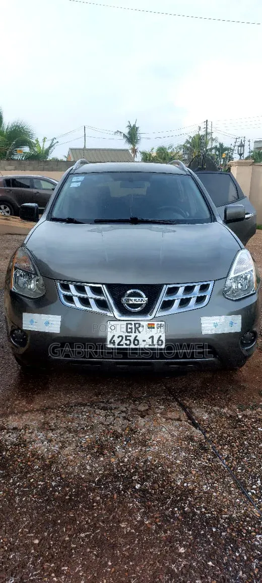 Nissan Rogue 2010 Gray