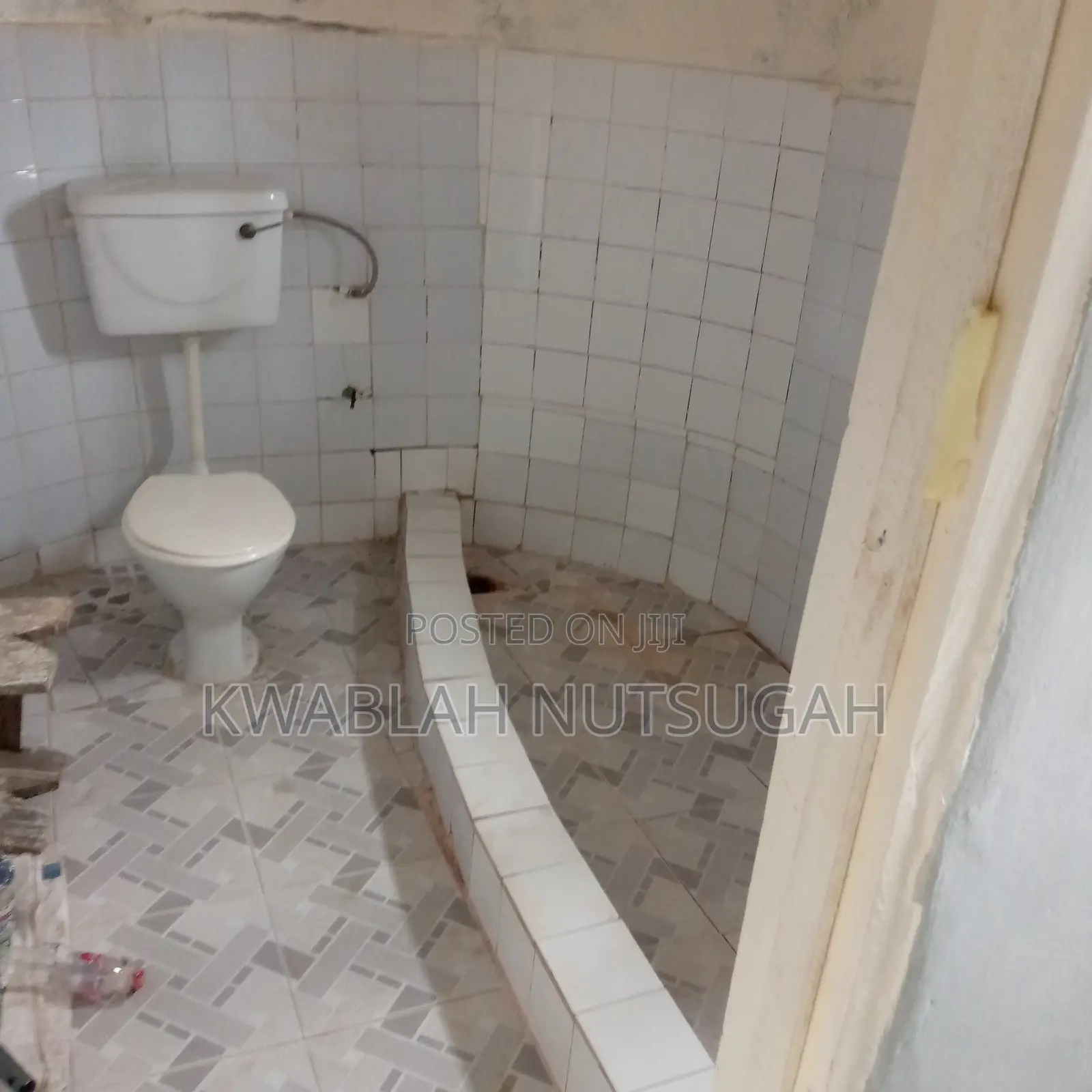 1bdrm Room & Parlour in Cold Store for rent