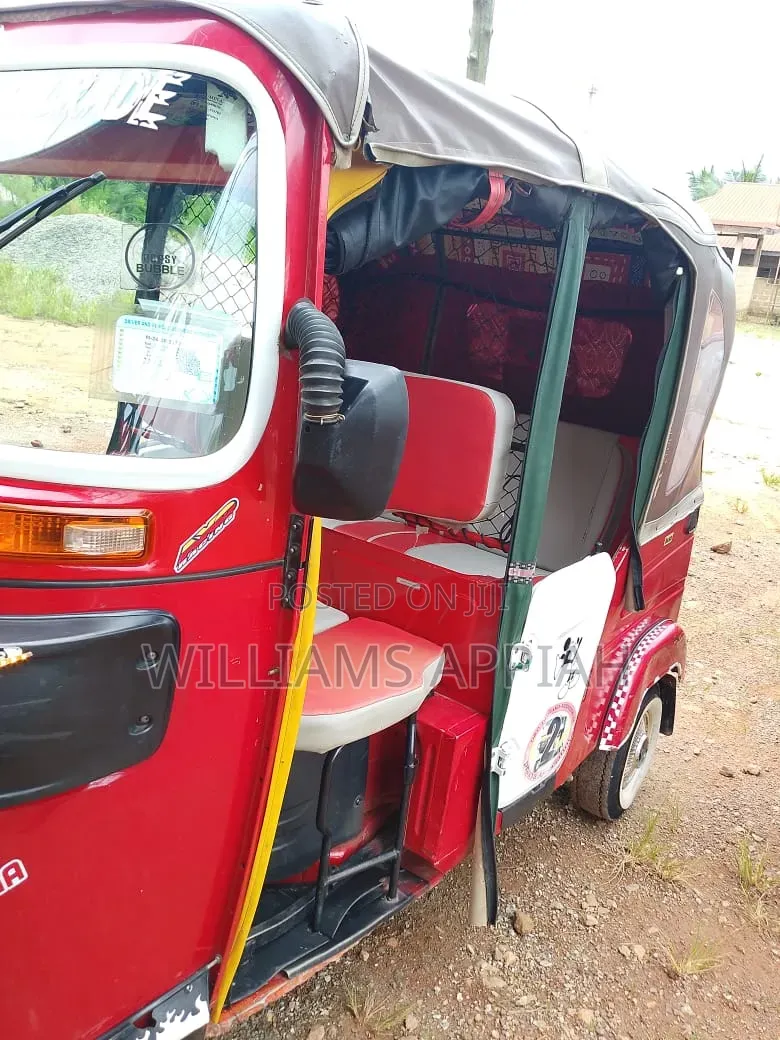 Tricycle 2024 Red