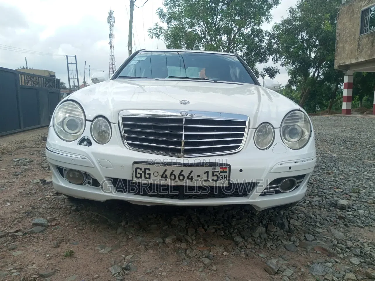 Mercedes-Benz 220E 2005 White