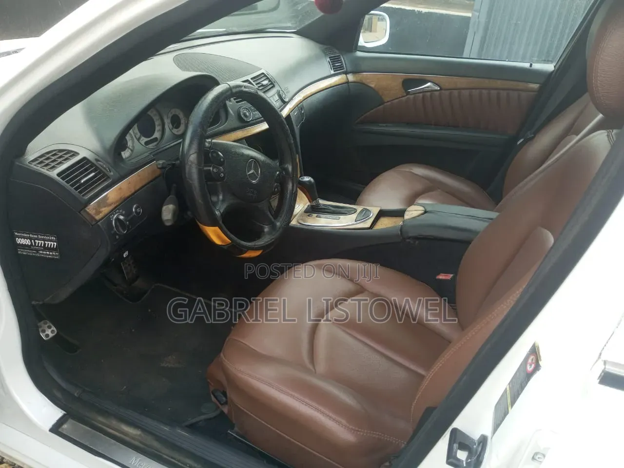 Mercedes-Benz 220E 2005 White