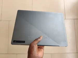 Laptop Asus ROG Zephyrus G14 24GB AMD Ryzen 7 SSD 1T