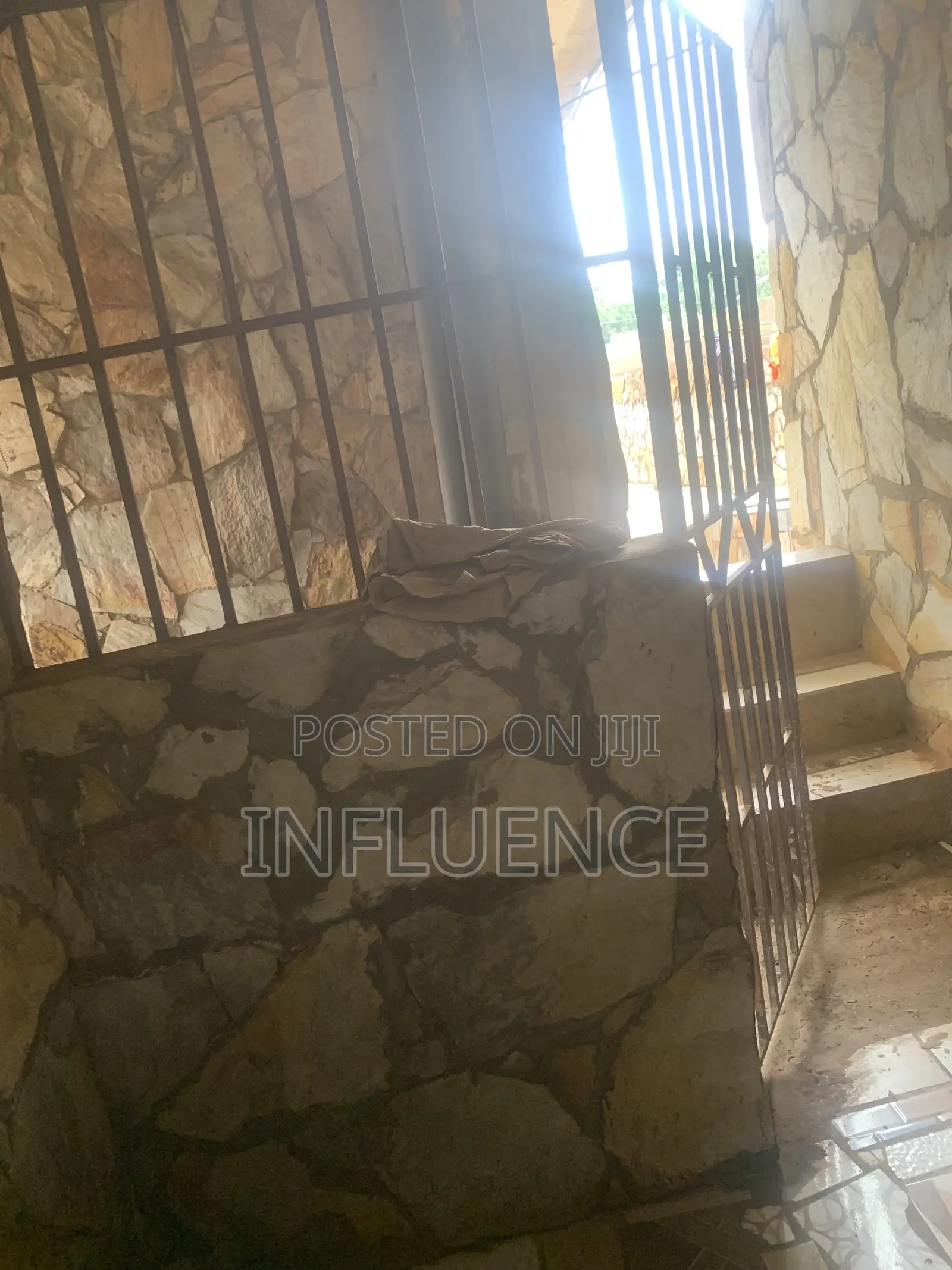 1bdrm Apartment in Lakeside, East Legon for rent