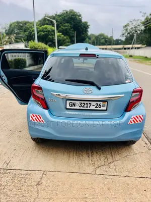 Toyota Vitz 2015 Blue