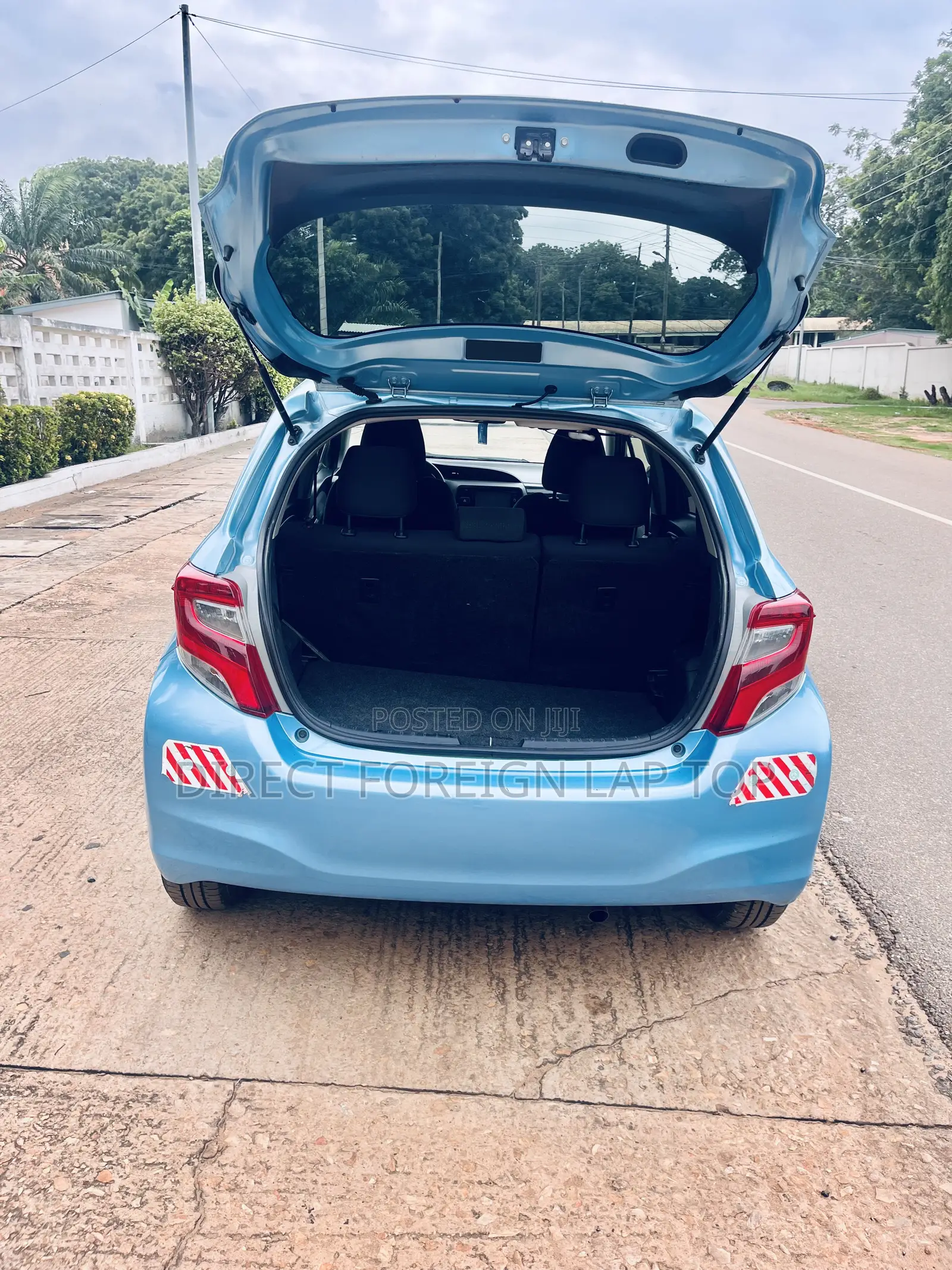 Toyota Vitz 2015 Blue