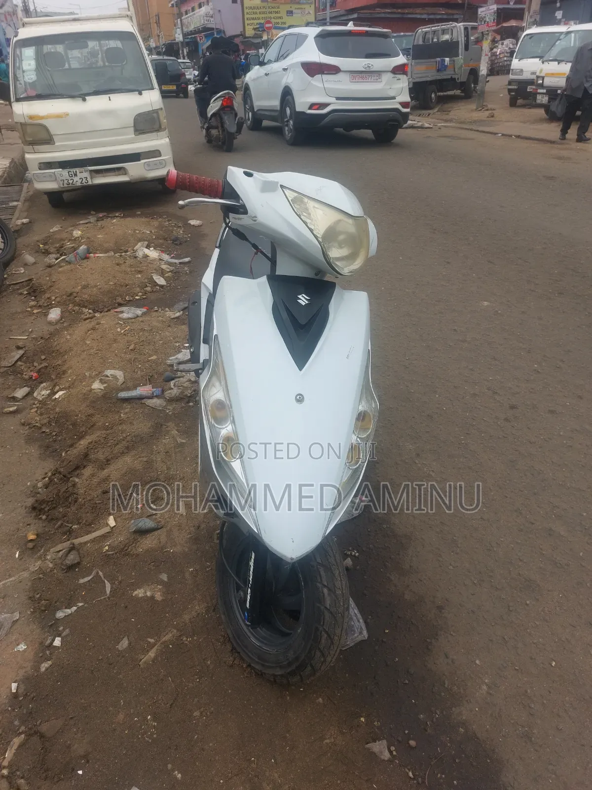 Suzuki GSR 2015 White