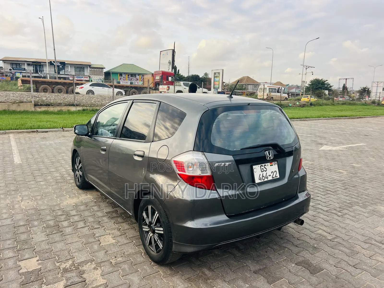 Honda Fit 2012 Gray