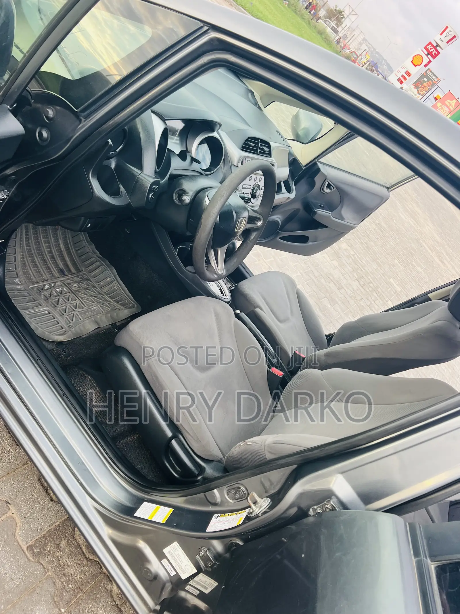 Honda Fit 2012 Gray