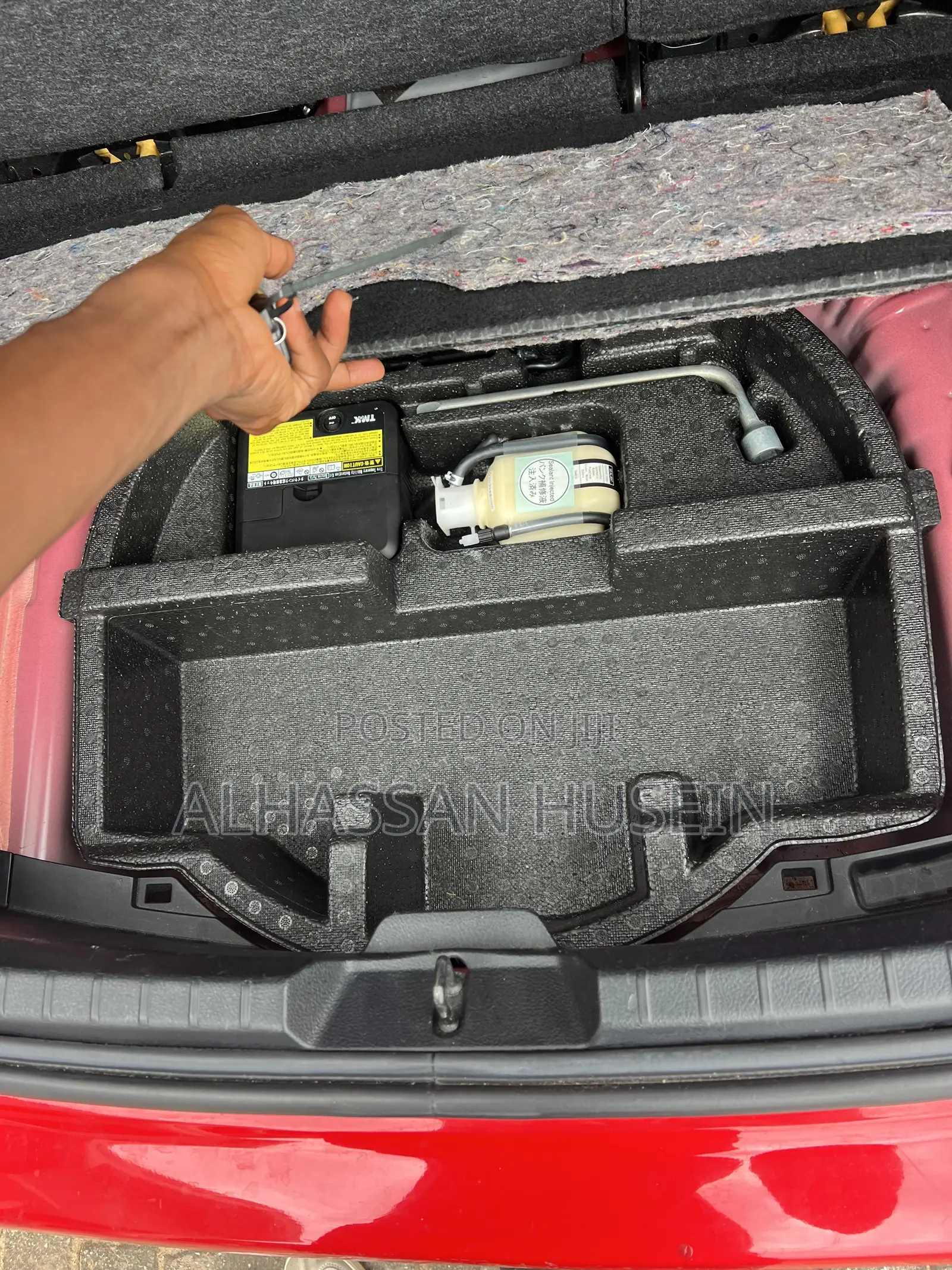 Toyota Vitz 1.3 FWD 3dr 2015 Red