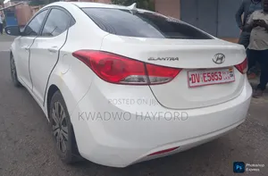Hyundai Elantra 2013 White