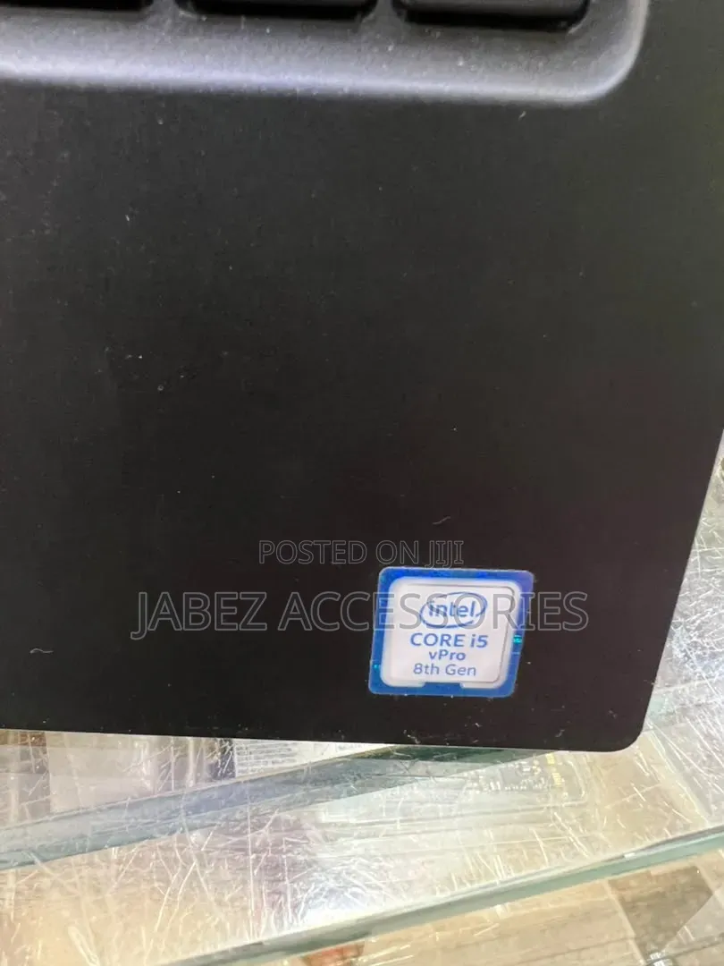 Laptop Dell Latitude 7390 8GB Intel Core i5 SSD 256GB
