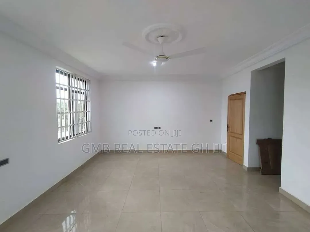 2bdrm Apartment in Adjringanor, Ability for rent
