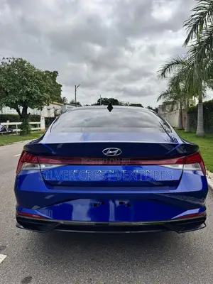 Hyundai Elantra SEL 2022 Blue