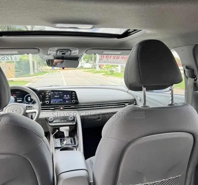 Hyundai Elantra SEL 2022 Blue