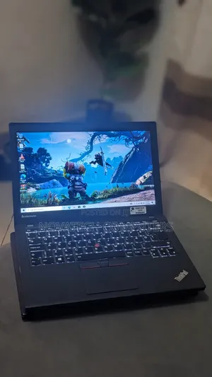 Laptop Lenovo ThinkPad X250 8GB Intel Core i5 HDD 500GB