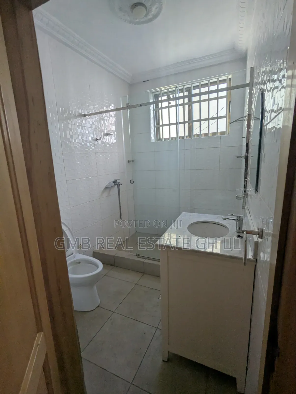 3bdrm Apartment in Adjringanor, Ability for rent