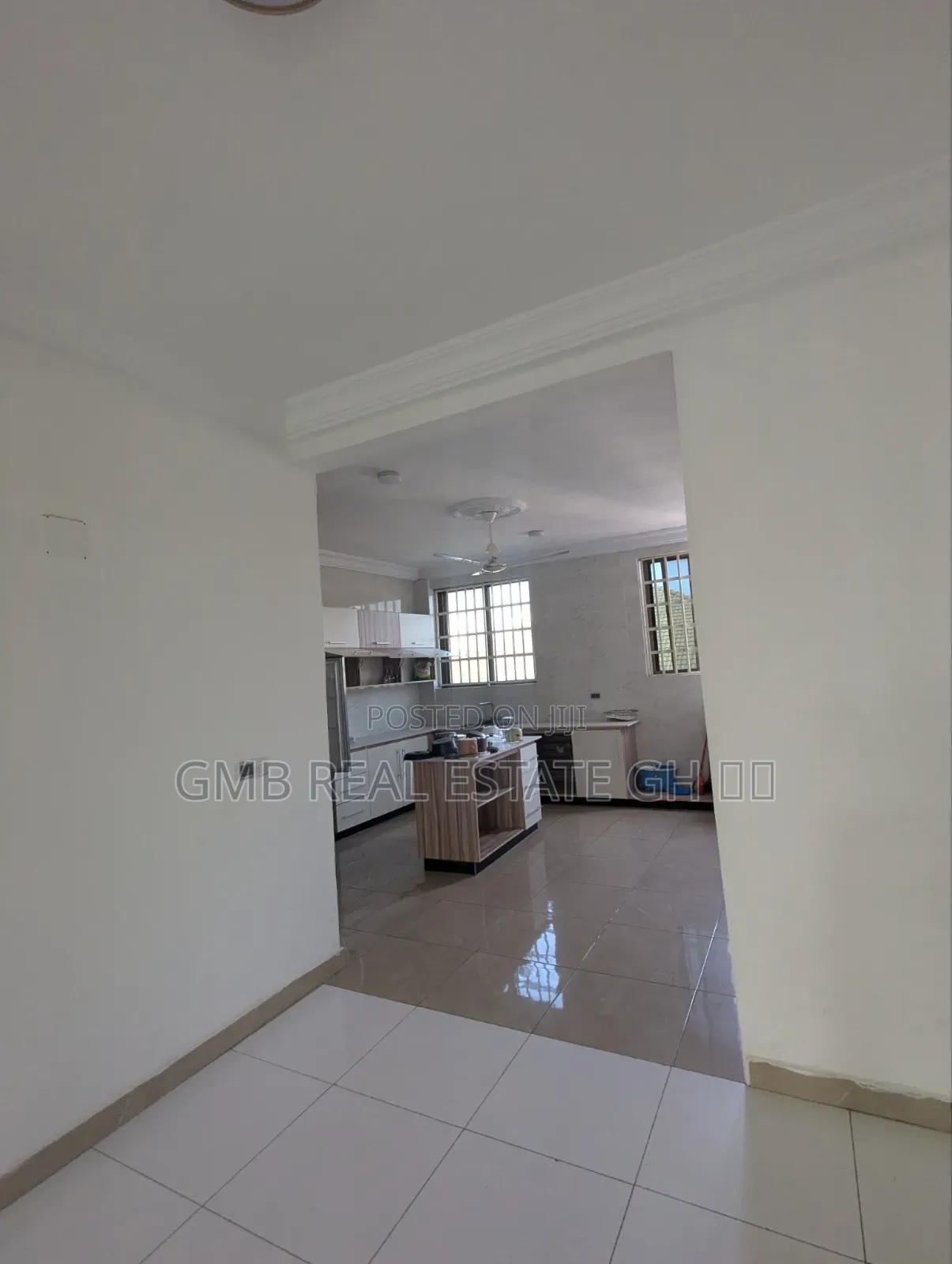 3bdrm Apartment in Adjringanor, Ability for rent