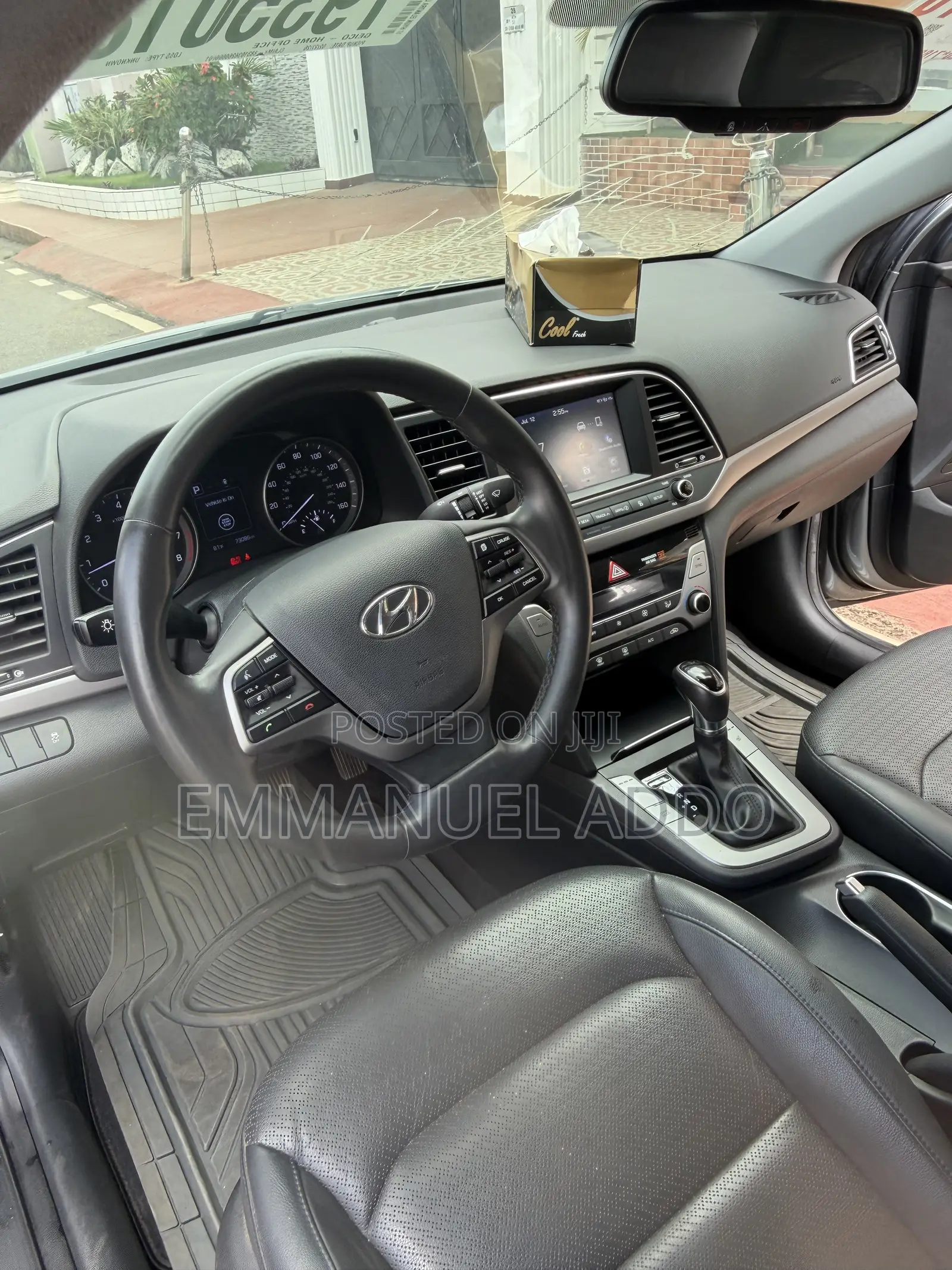 Hyundai Elantra Limited Sedan FWD (2.0L 4cyl 6A) 2017 Gray