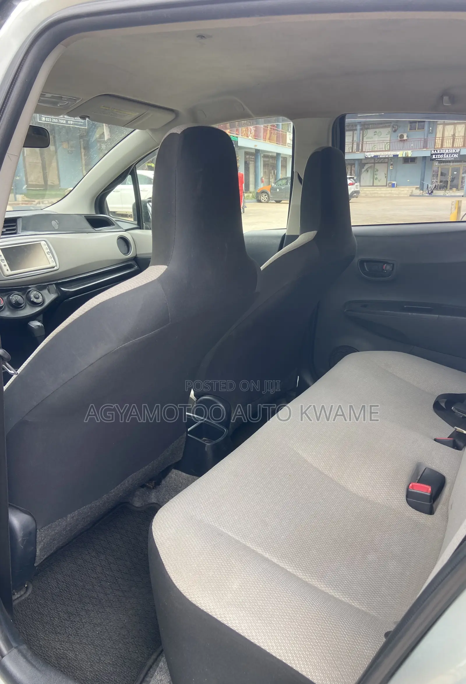 Toyota Vitz 1.3 AWD 3dr 2013 Silver