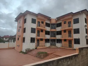 3bdrm Apartment in Diana Properties, Atwima Kwanwoma for rent