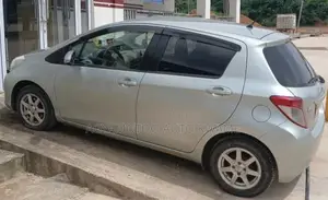 Toyota Vitz 1.3 AWD 3dr 2013 Silver