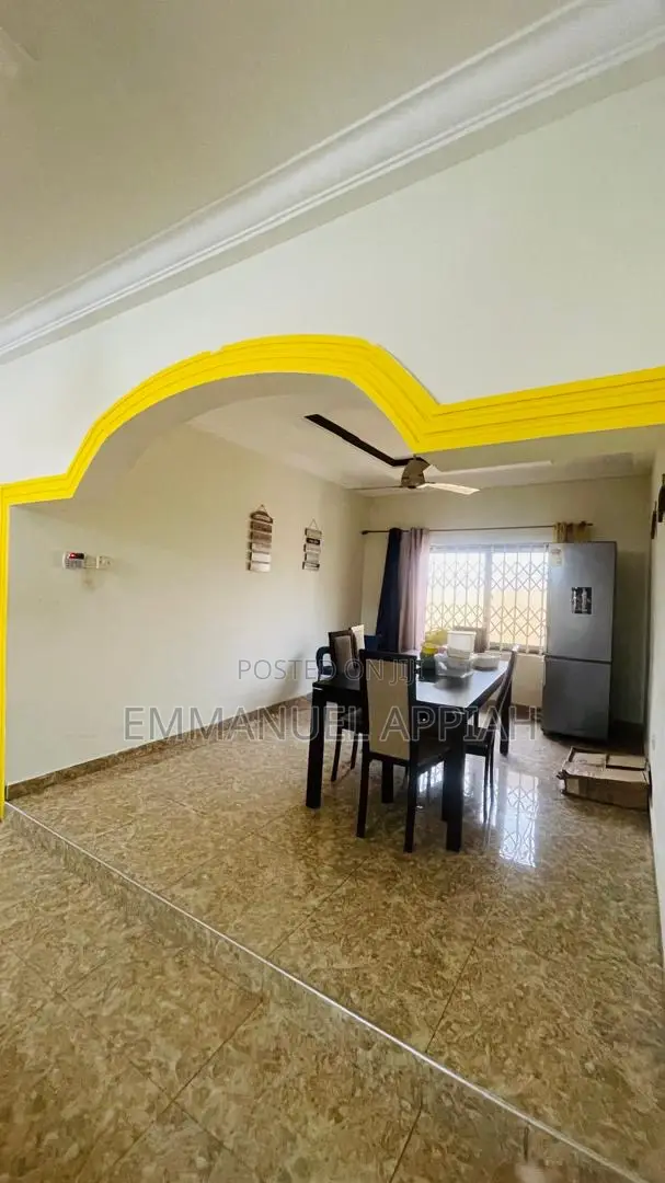 5bdrm House in Ablekuma Odumase for sale