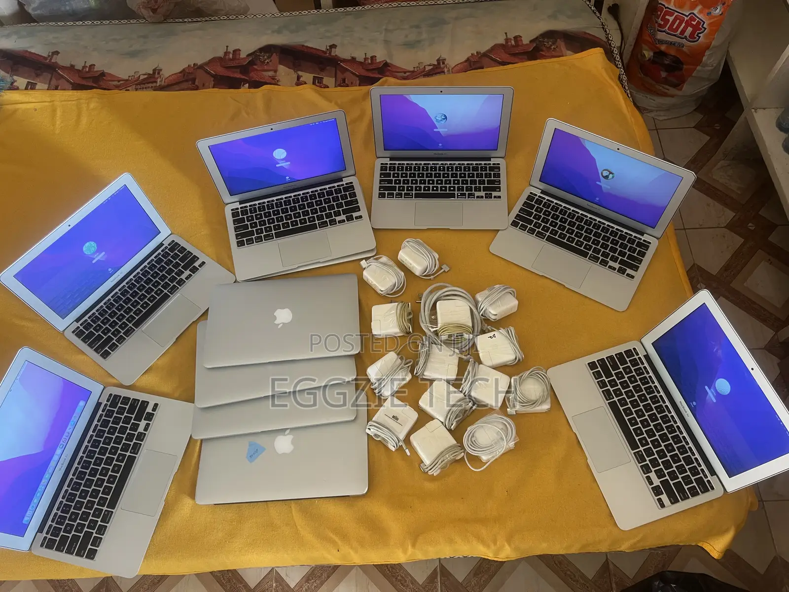 Laptop Apple MacBook Air 4GB Intel Core i5 SSD 128GB