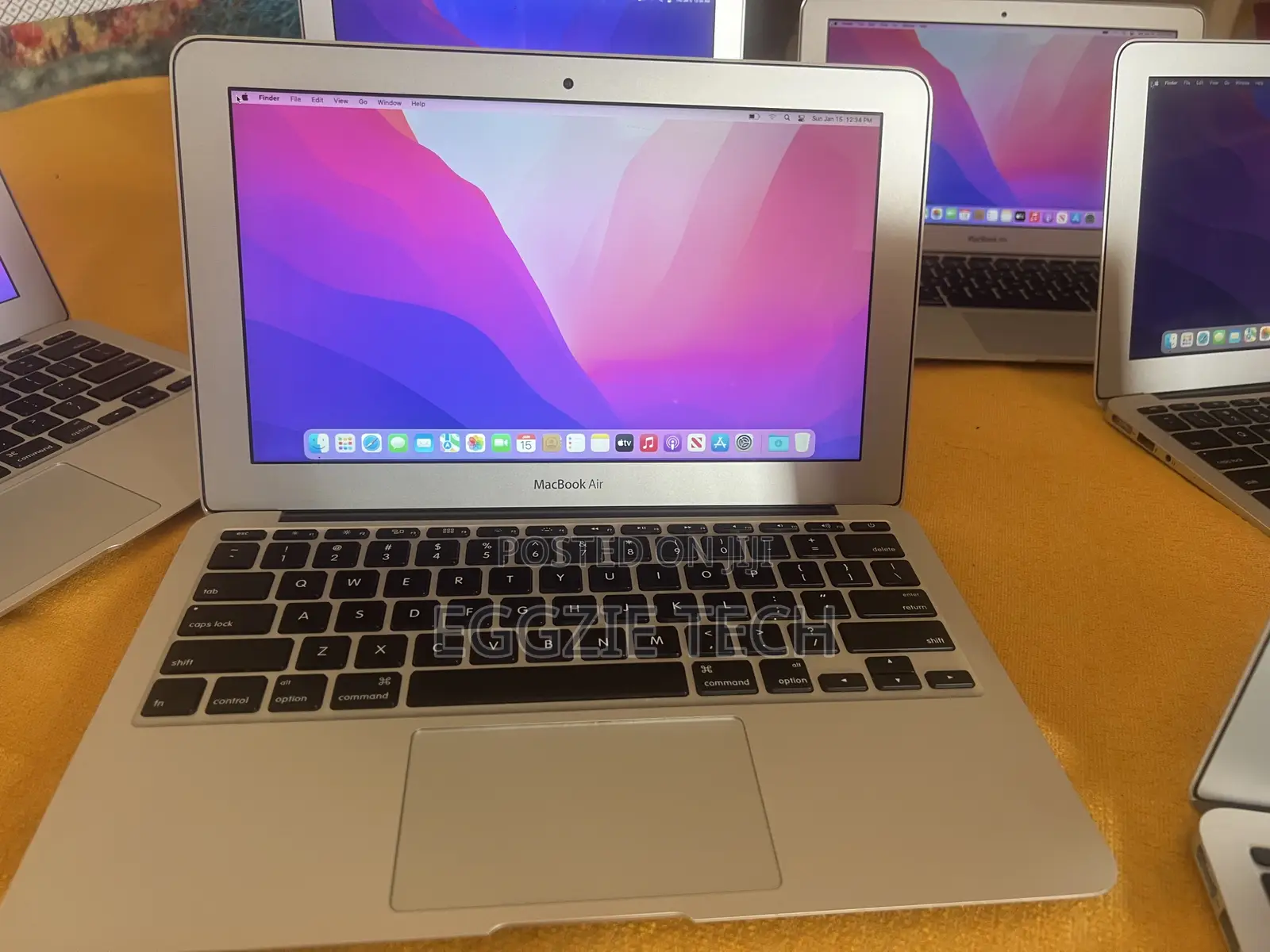 Laptop Apple MacBook Air 4GB Intel Core i5 SSD 128GB