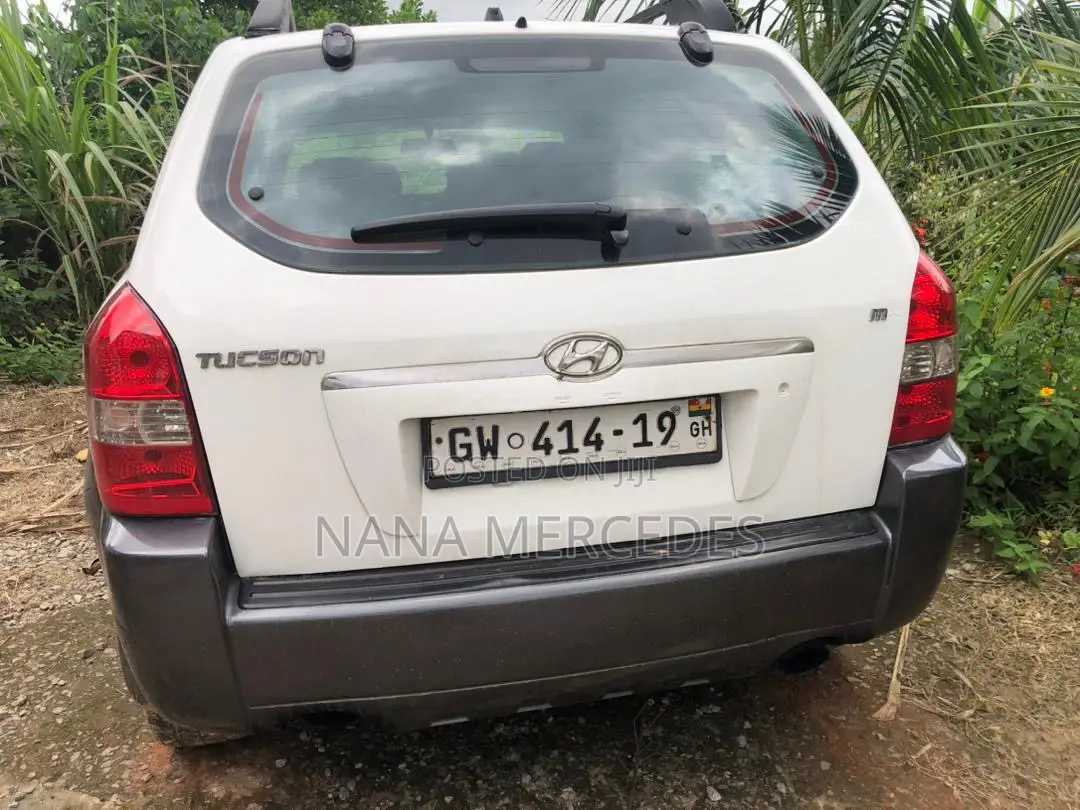 Hyundai Tucson 2009 White