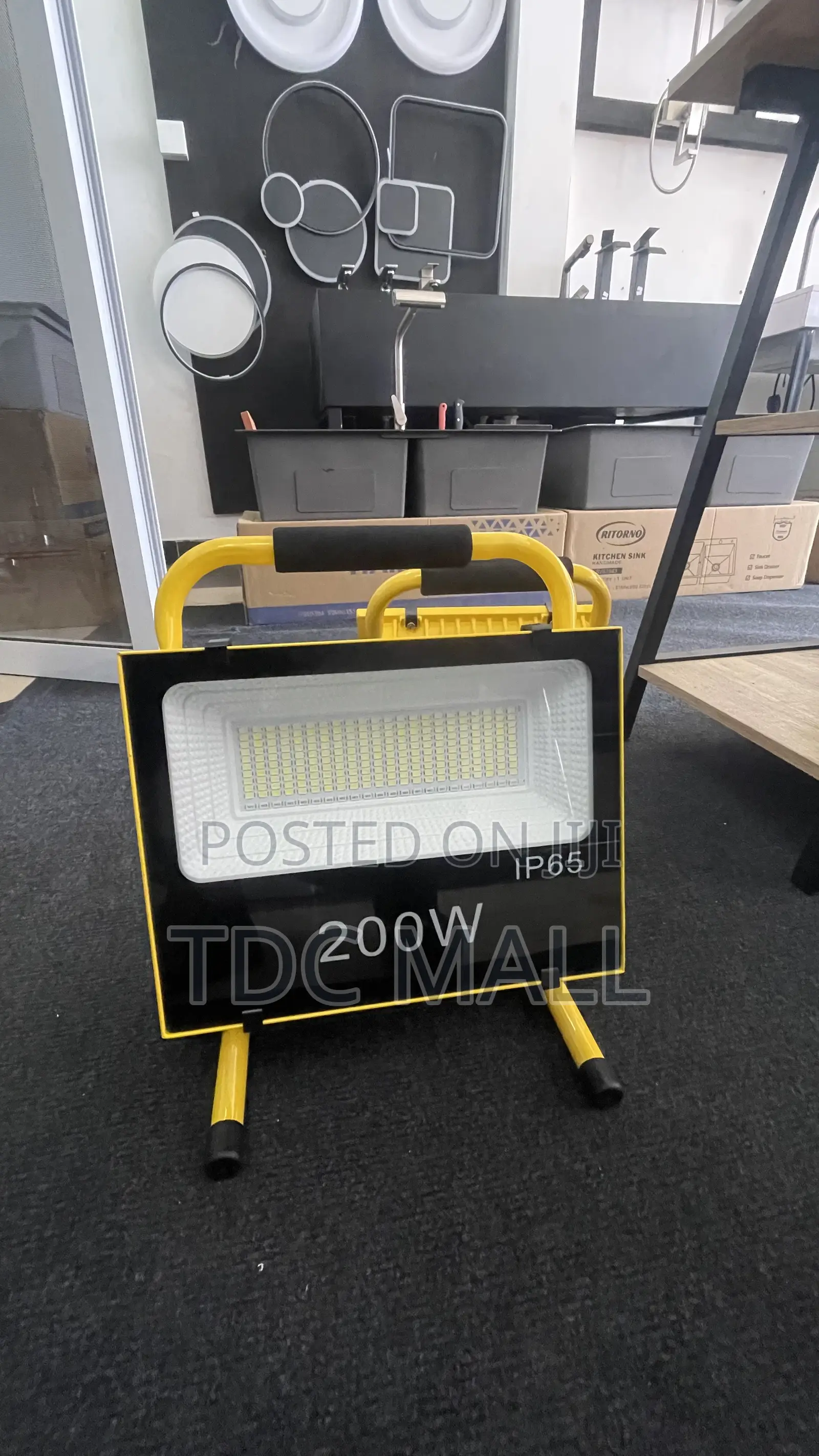 Rechargeable Solar Lamp - 200w